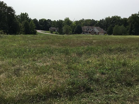 2nd image of 320 Mallard Pointe Blvd