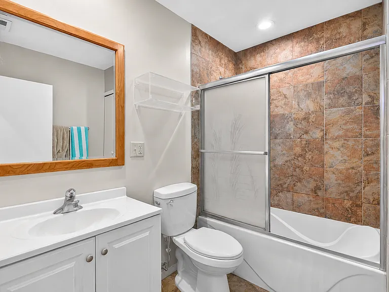 3354 W Jackson Blvd #2 — Photo 12