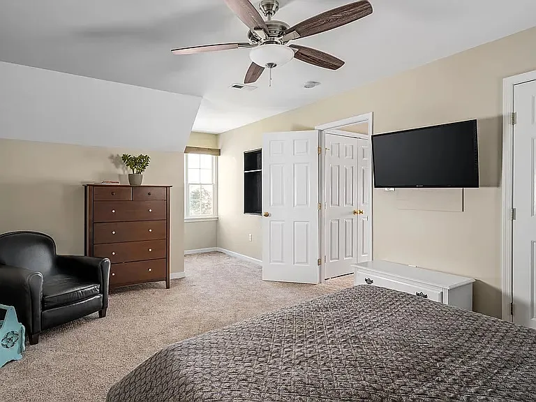 11039 Greenline Ct — Photo 16