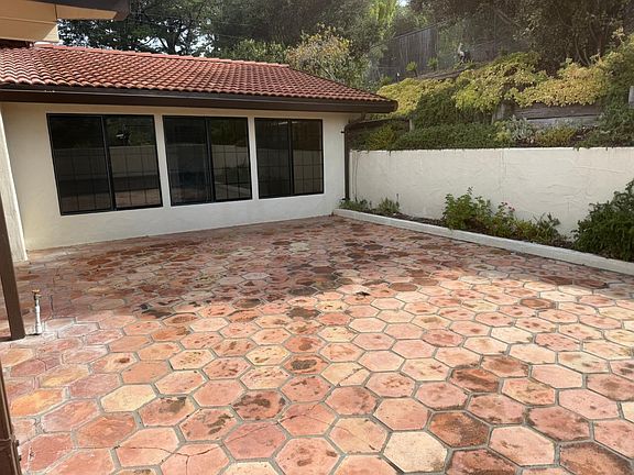 5th image of 11585 McCarthy Rd