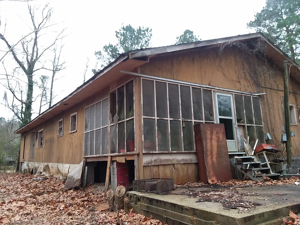 2nd image of 137 Martin Dr