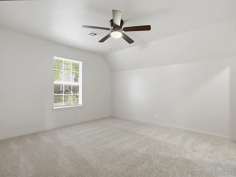 3027 E 89th Pl S — Photo 19