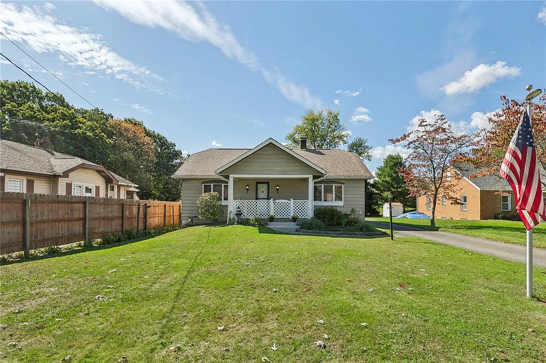 1763 Brodhead Rd photo 1