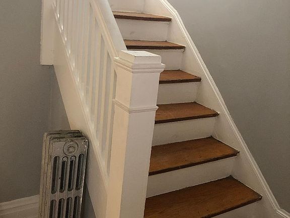 4th image of 8320 S Burnham Ave SE