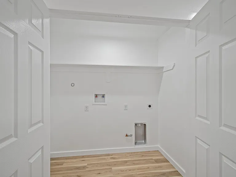 4154 Erby St #A — Photo 13