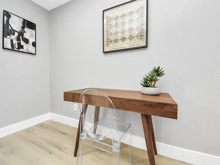 Falcon Meadow Dr — Photo 39