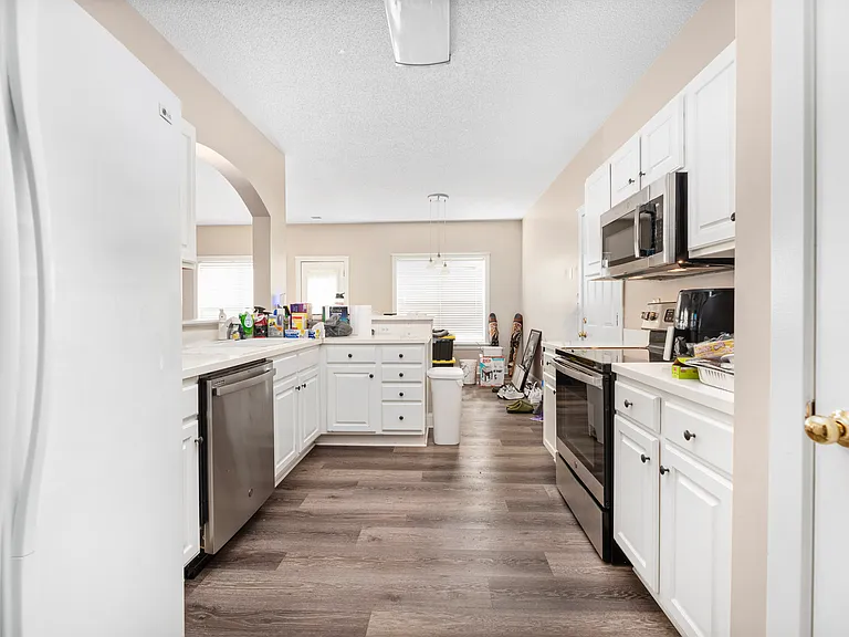 13604 Glenwyck Ln — Photo 6