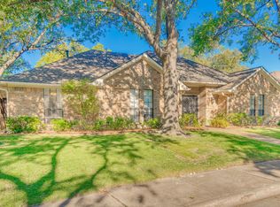 8615 Vista View Dr, Dallas, TX 75243