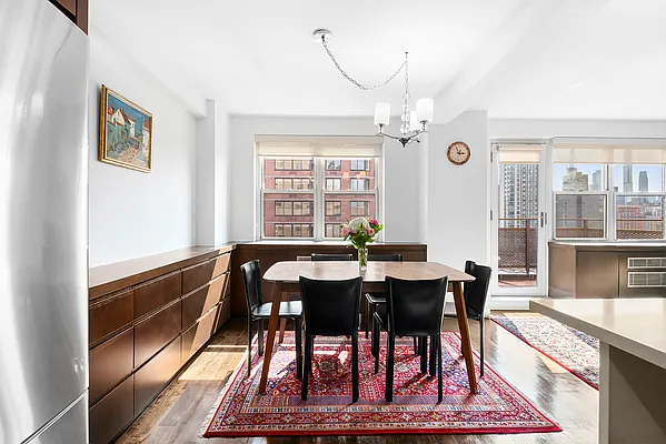 Sold by Compass | media 1