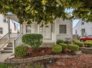 4256 Mildred St, Wayne, MI 48184