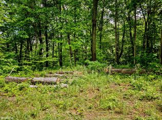2 Lakeside Ln, Lakeside, MI 49116
