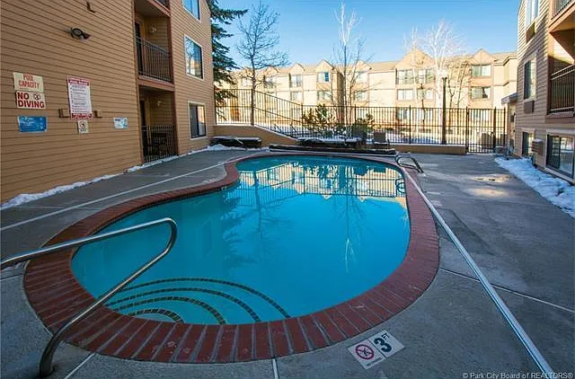 1940 Prospector Ave #221 — Photo 9