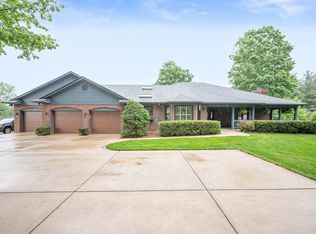 122 W Banta Rd, Indianapolis, IN 46217