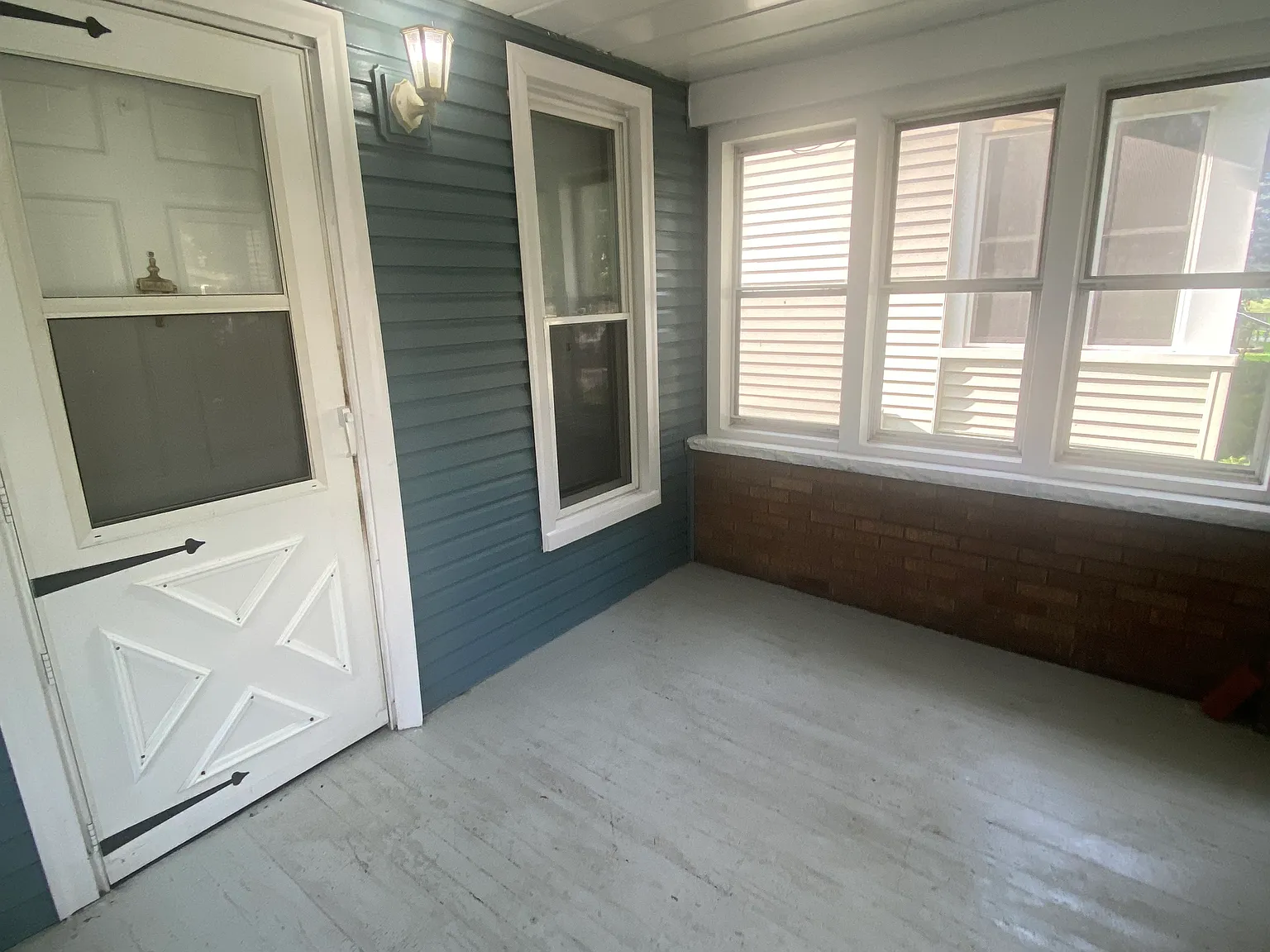 2 bed, 1300 sqft, $1,095 — Photo 2