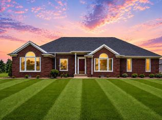 6225 Redd Rd, Lima, OH 45807