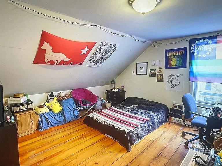 25 Mount Vernon St #HOUSE — Photo 3