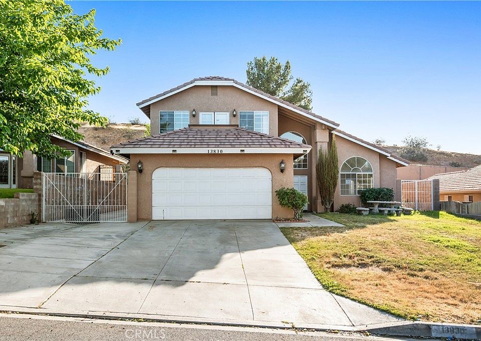 1st image of 13830 Hidden Valley Dr