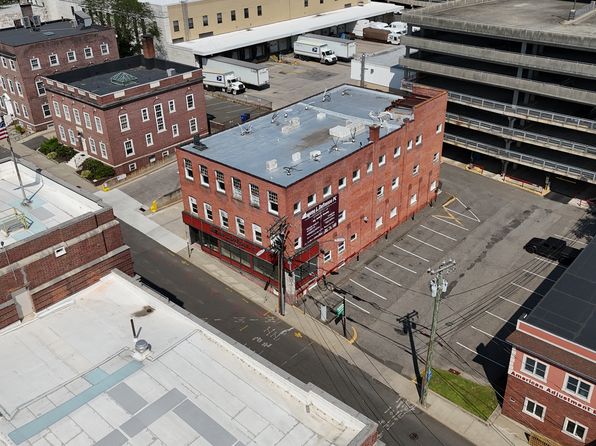 61 Field St #211