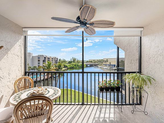 3rd image of 7 Royal Palm Way #507