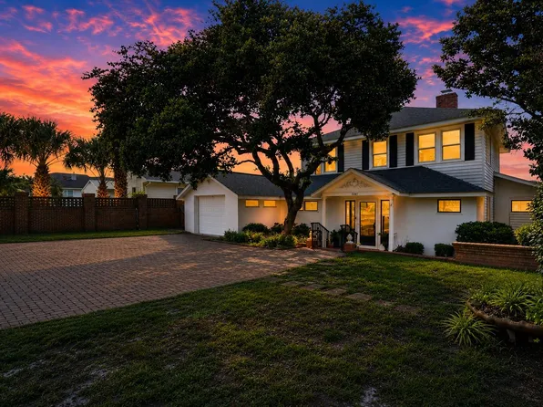 3704 N Ocean Blvd., Myrtle Beach, SC 29577