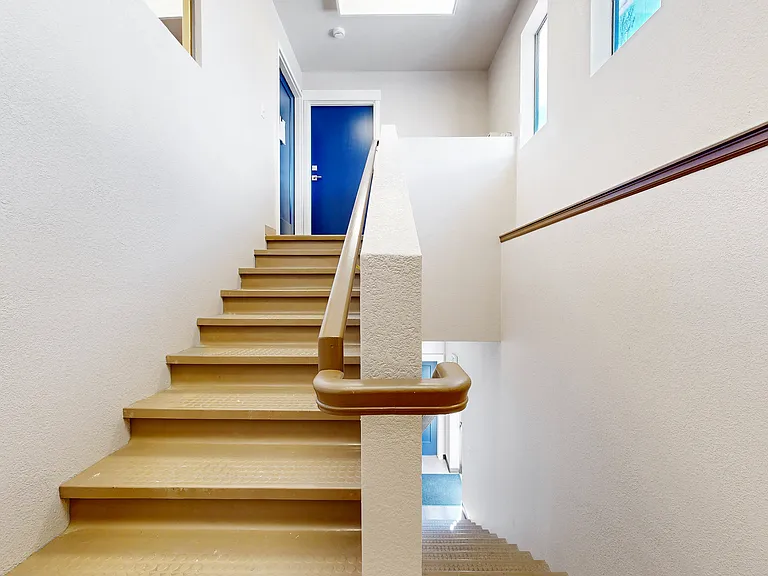 1027 Eagle Dr — Photo 24