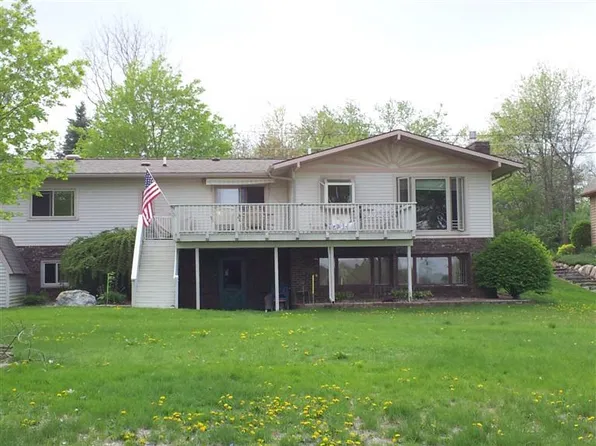 46 Evans Trl, Tipton, MI 49287