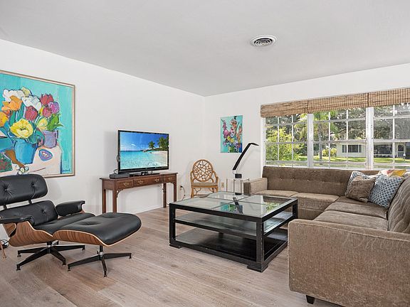 3040 10th Parkway-5