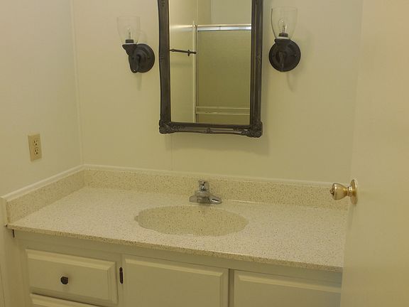 3rd image of 276 N El Camino Real Space 201