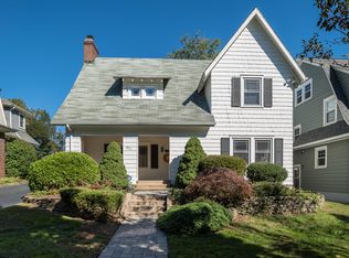 321 Maolis Ave, Glen Ridge, NJ 07028