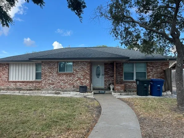 3725 Pope Dr, Corpus Christi, TX 78411