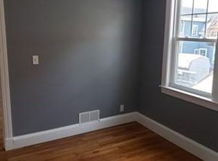 16 Cleveland St FLOOR 2, Lynn, MA 01904