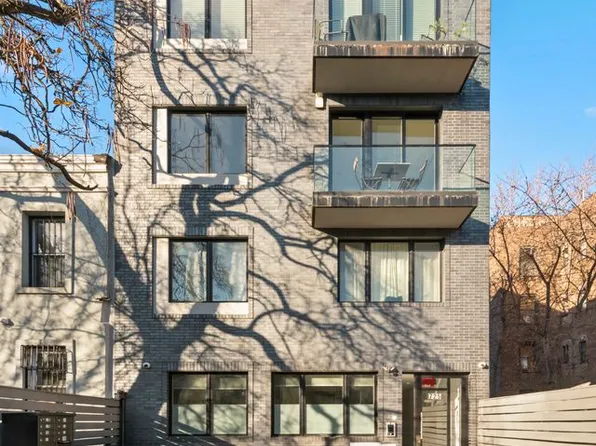 725 Lafayette Avenue image 2 of 6