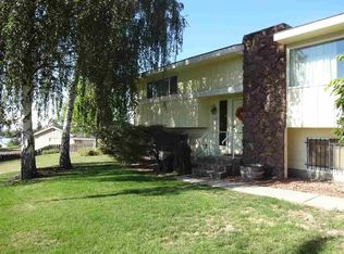 1101 Woodward St, Sunnyside, WA 98944