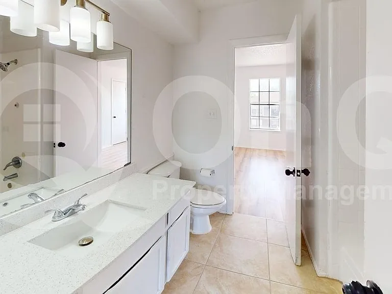 8108 Foxfire Ln #A — Photo 12