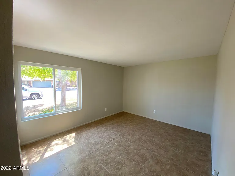 2046 S Emerson — Photo 24