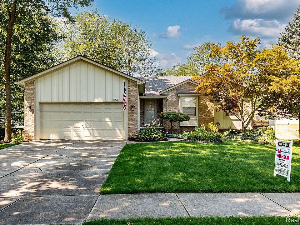1st image of 123 Garland Way