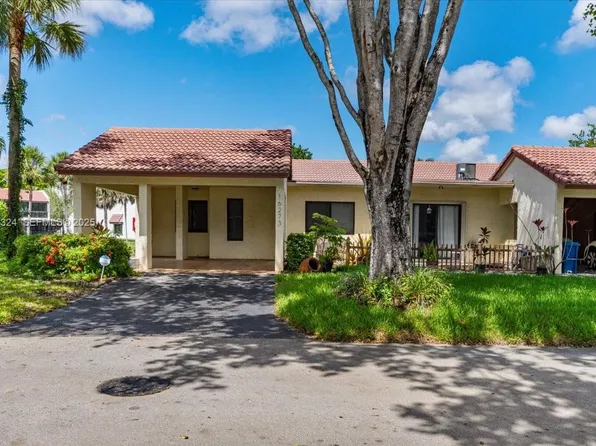 16273 Laurel Dr #7, Weston, FL 33326