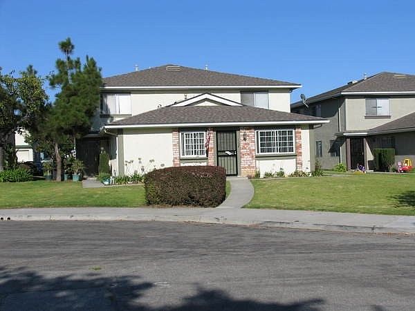1st image of 1124 Acadia Pl