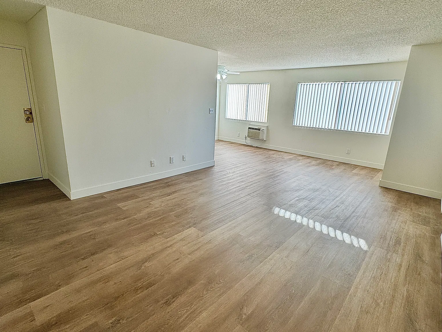 1 bed, 500 sqft, $1,795 — Photo 4