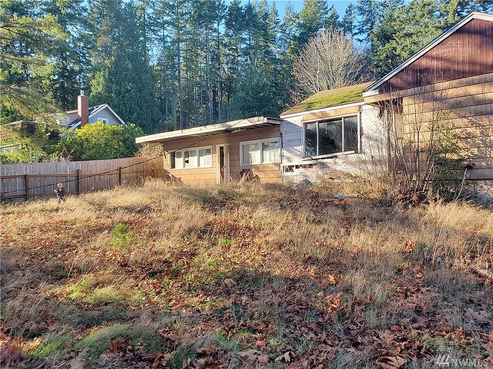 1st image of 1676 Northlake Way NW