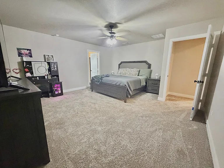 2409 Ranch Ave — Photo 8