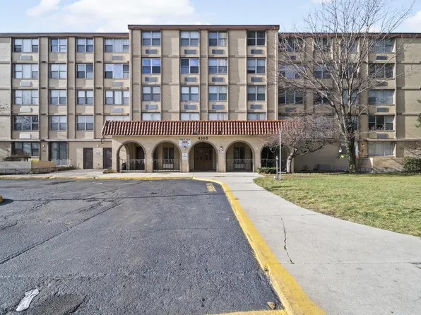 4350 W Ford City Dr #501, Chicago, IL 60652