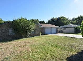 110 E Mark Rd, Harker Heights, TX 76548