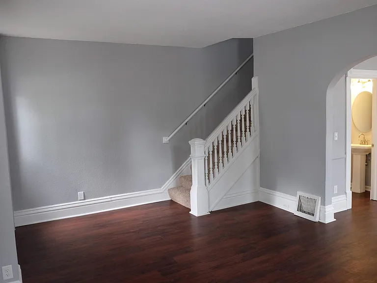 512 West 31st Street - 512 — Photo 9