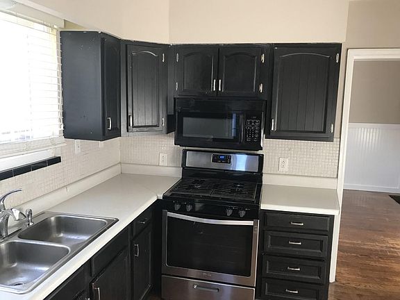 5th image of 545 Kingston Dr