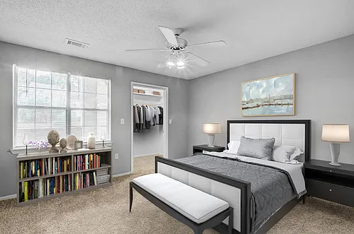 Rivoli Run Apartment Homes Photo 1