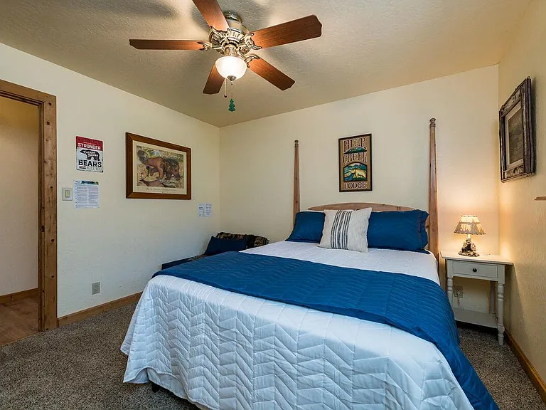 3130 Fabian Way — Photo 12