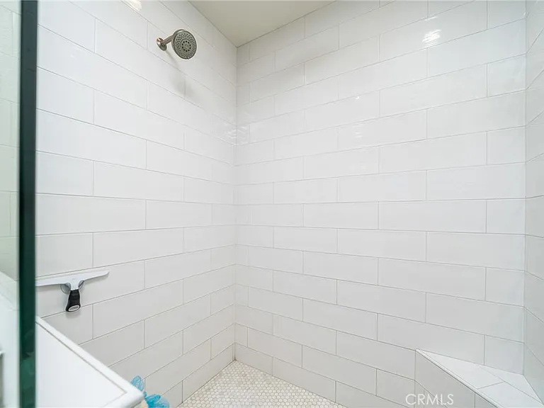 1025 Kent Dr — Photo 17