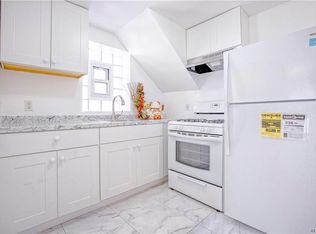 13273 Maple Ave APT 4D, Flushing, NY 11355