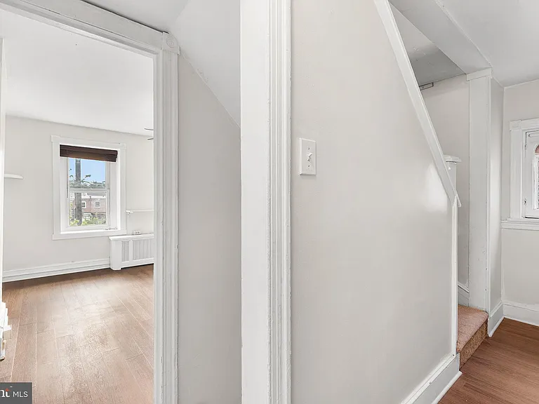 345 W Mount Pleasant Ave — Photo 22
